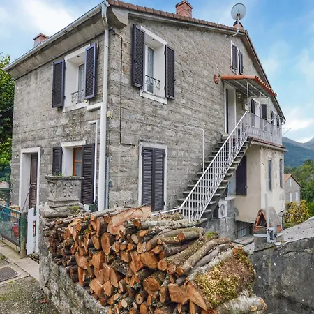 1 Bedroom Lovely Apartment In Ciamannacce Apartment