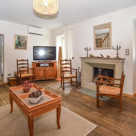 1 Bedroom Lovely Apartment In Ciamannacce